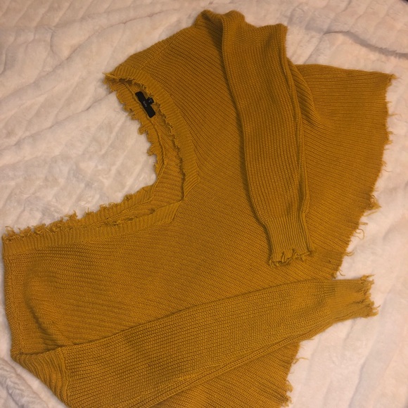 Fate Distressed Relaxed Fit Sweater - Picture 3 of 8